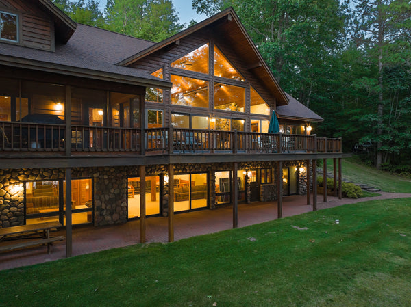 LODGE RENTAL -4th JULY